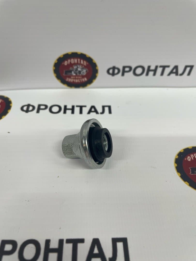 Гайка клапанной крышки двигателя Yuchai (430-1003070C 4110001060230)