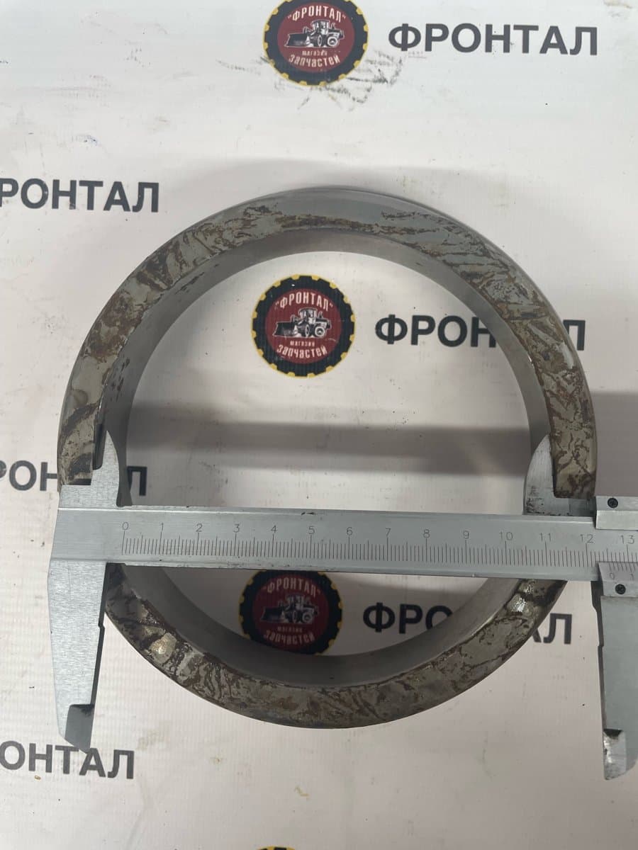 Втулка сальника бортового редуктора LG50F.04426A CDM855