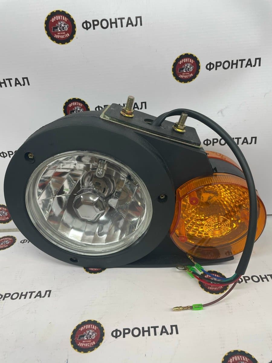 Фара правая SEM650