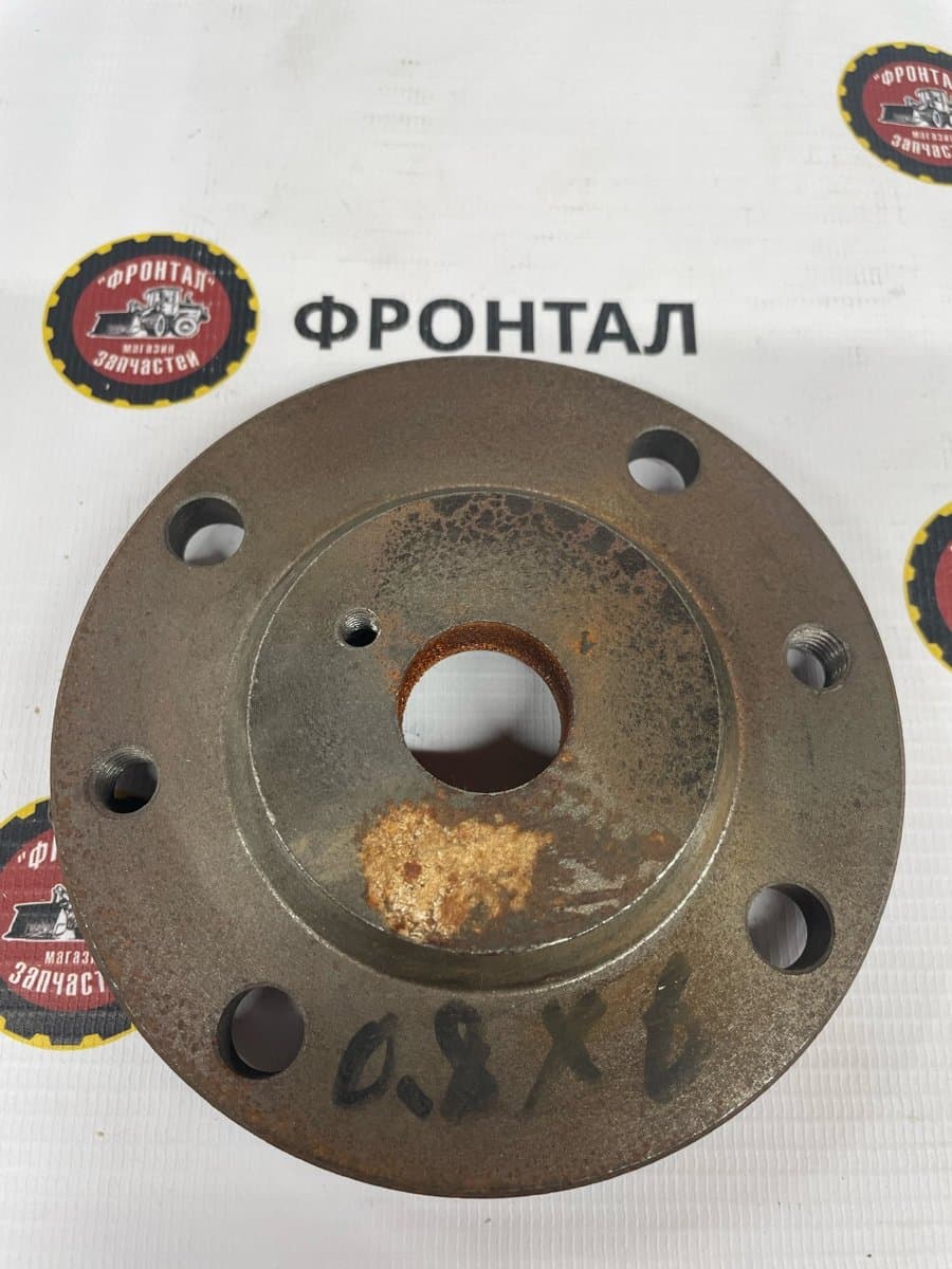 Крышка вала КПП BS428,ZL20-030003