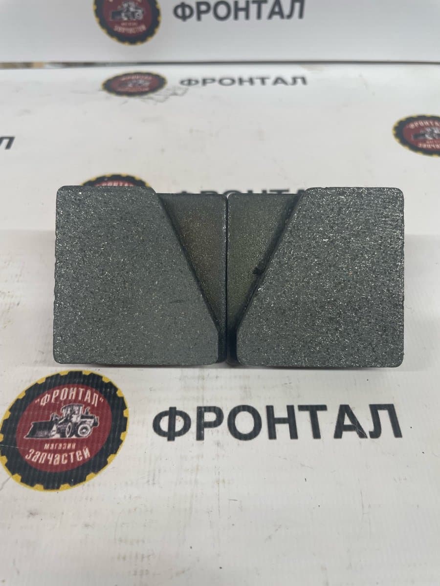 Колодка стояночного тормоза (к-т 2 шт) CDM855