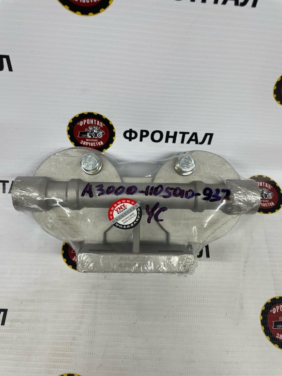 Кронштейн топливных фильтров YC6108